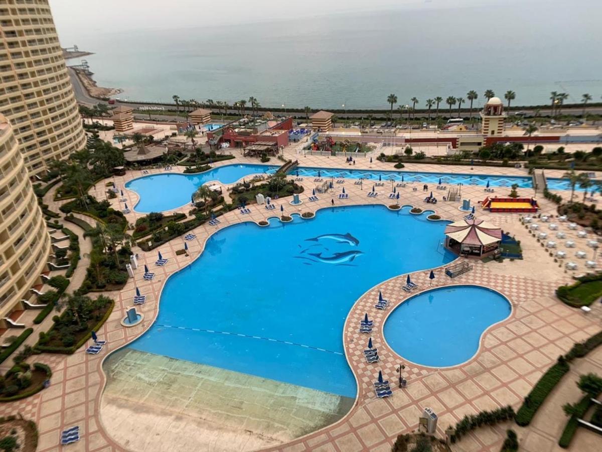 Porto Elsokhna Pyramids Family Lejlighedshotel Ain Sukhna Eksteriør billede